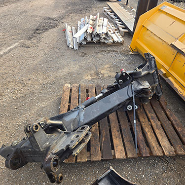 Image 2- Snow Cat Stingers