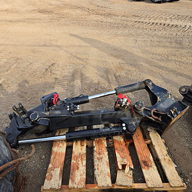 Image 4 - Snow Cat Stingers